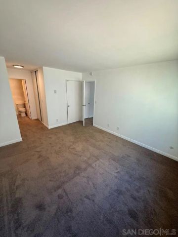 4310 54Th 209, San Diego, CA 92115