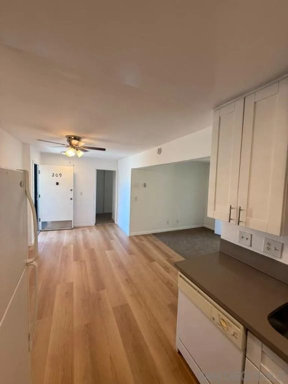 4310 54Th 209, San Diego, CA 92115