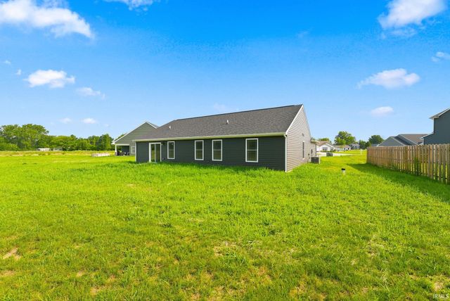 5758 E St Johns Avenue, Monticello, IN 47960