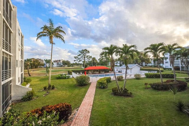 6850 10th Avenue N 206, Lake Worth, FL 33467