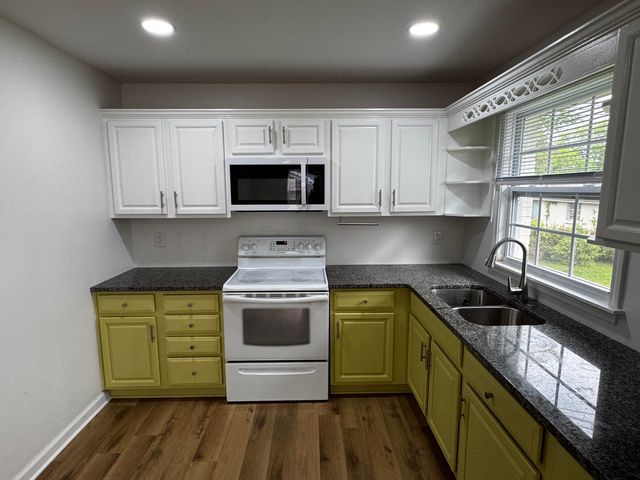 1820 Barksdale Drive, Lexington, KY 40511