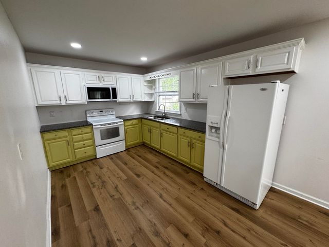 1820 Barksdale Drive, Lexington, KY 40511