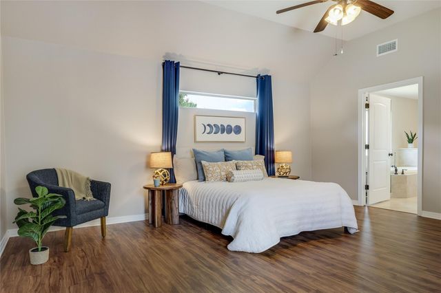 127 Palomino CV, Jarrell, TX 76537