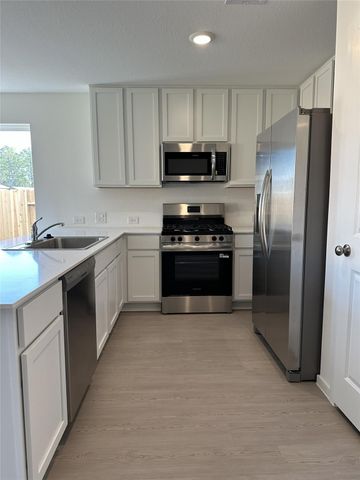 1518 Amber Skies Lane, Crosby, TX 77532