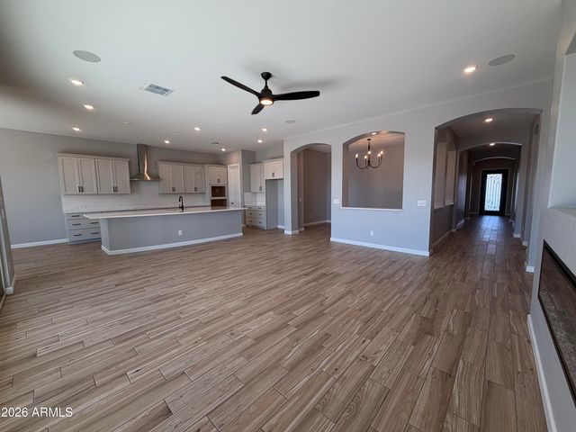 24498 N 156TH Lane, Surprise, AZ 85387