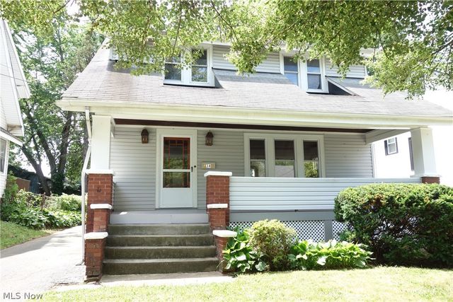34 E Rosewood Avenue, Akron, OH 44301