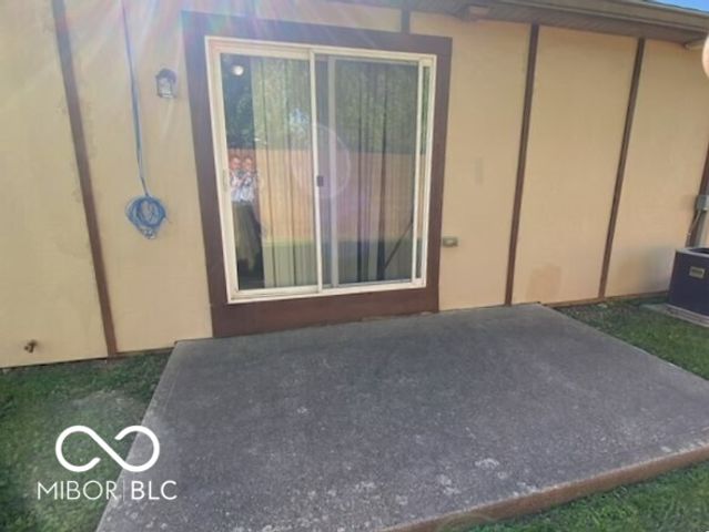 414 Glenn Knecht Drive, Crawfordsville, IN 47933