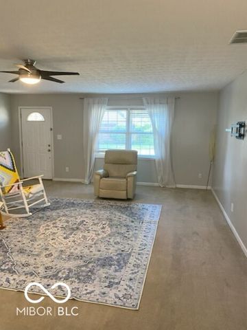 414 Glenn Knecht Drive, Crawfordsville, IN 47933