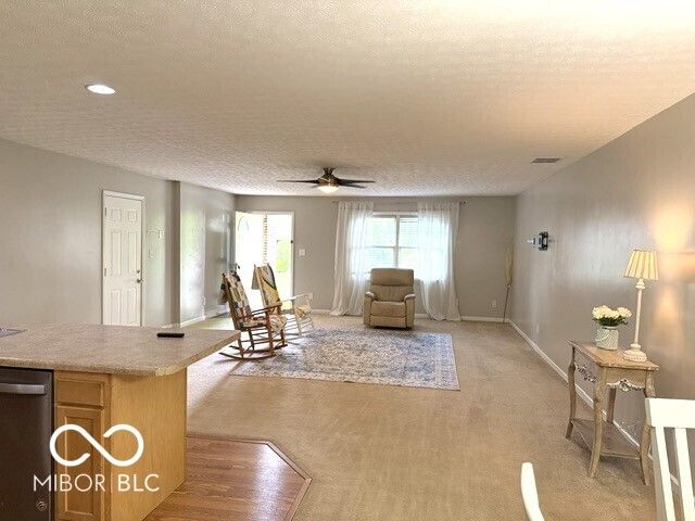 414 Glenn Knecht Drive, Crawfordsville, IN 47933