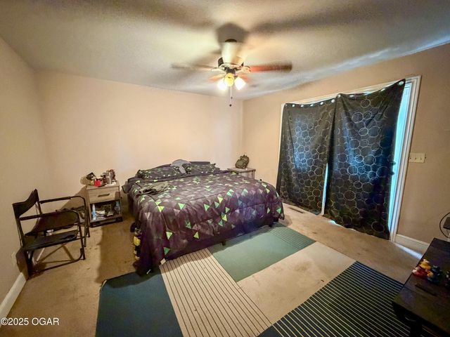 3132 Jefferson Avenue, Joplin, MO 64804