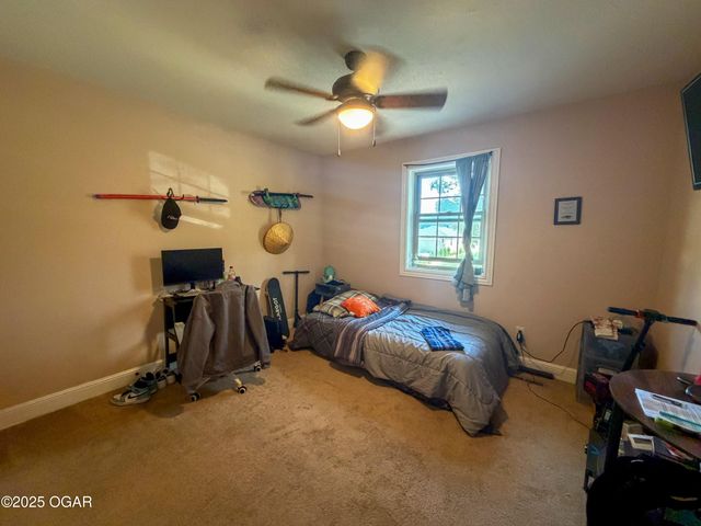 3132 Jefferson Avenue, Joplin, MO 64804