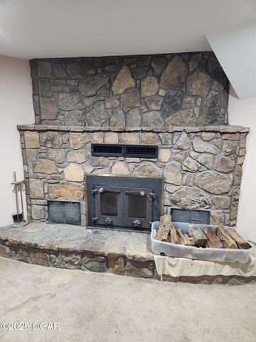 3132 Jefferson Avenue, Joplin, MO 64804