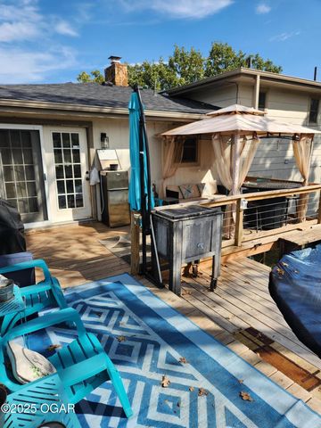 3132 Jefferson Avenue, Joplin, MO 64804