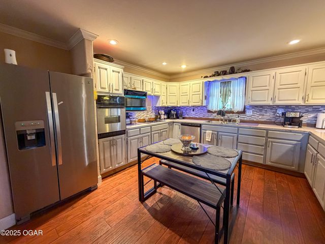 3132 Jefferson Avenue, Joplin, MO 64804