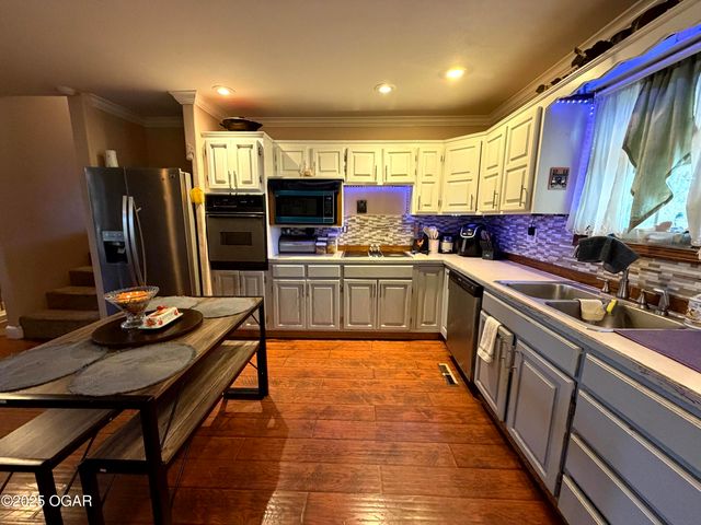 3132 Jefferson Avenue, Joplin, MO 64804