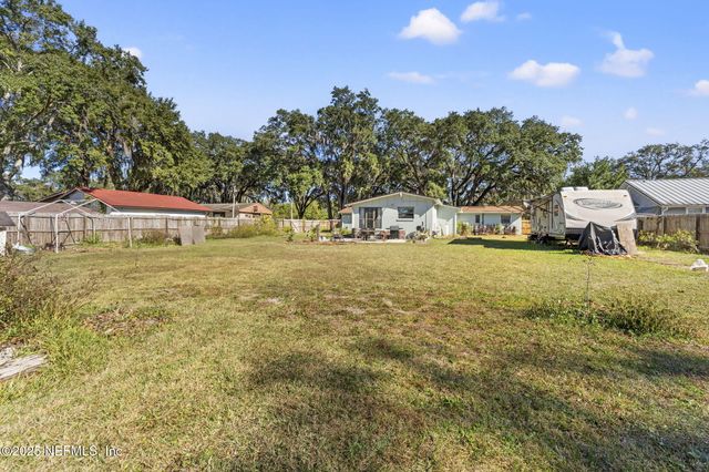 1618 HAMMOND Boulevard, Jacksonville, FL 32221