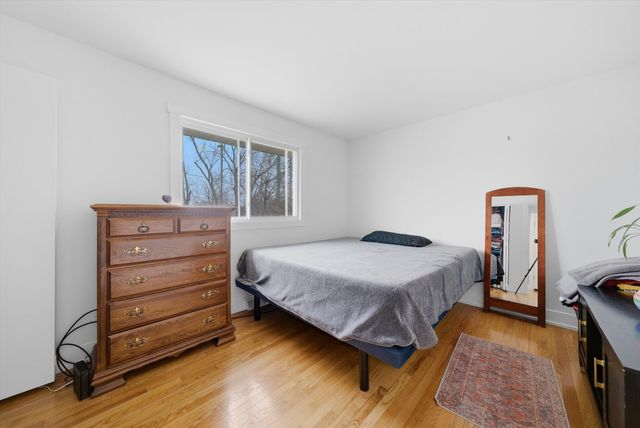 10345 Barnard Drive, Chicago Ridge, IL 60415