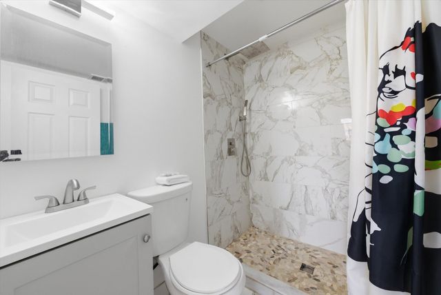 10345 Barnard Drive, Chicago Ridge, IL 60415