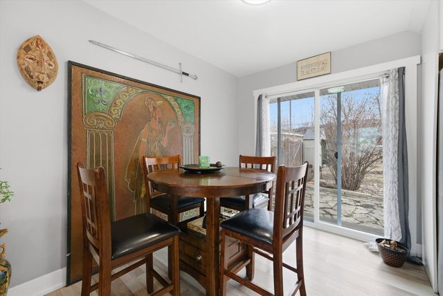 10345 Barnard Drive, Chicago Ridge, IL 60415