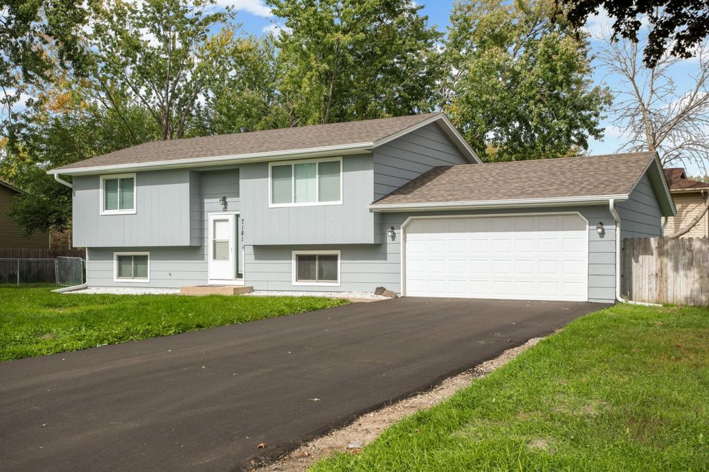 7181 Colorado Avenue N, Brooklyn Park, MN 55429 — exterior
