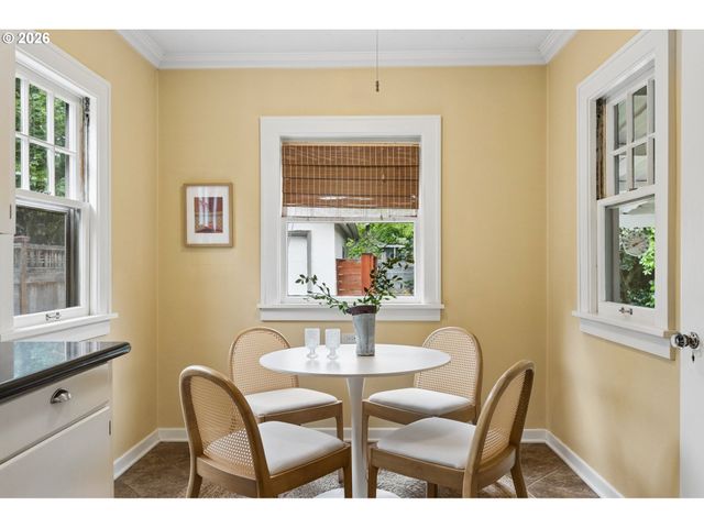 2804 Ne 26TH Ave, Portland, OR 97212
