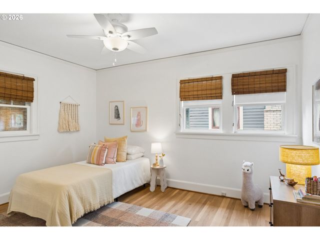 2804 Ne 26TH Ave, Portland, OR 97212