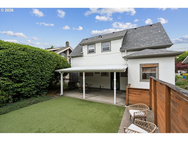 2804 Ne 26TH Ave, Portland, OR 97212