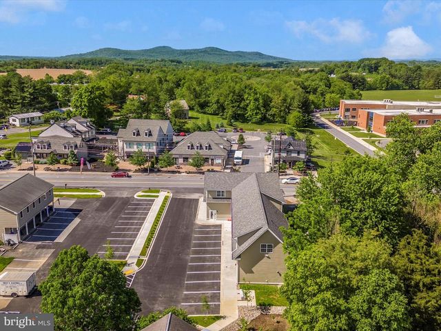 3535 URBANA PIKE #201, Frederick, MD 21704