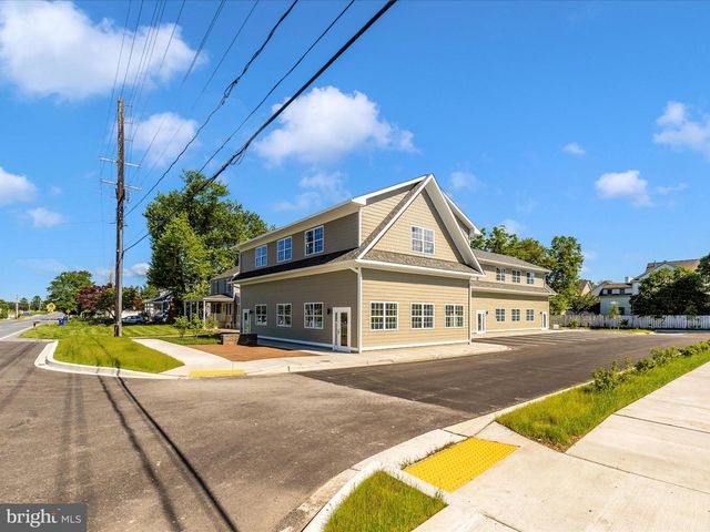 3535 URBANA PIKE #201, Frederick, MD 21704