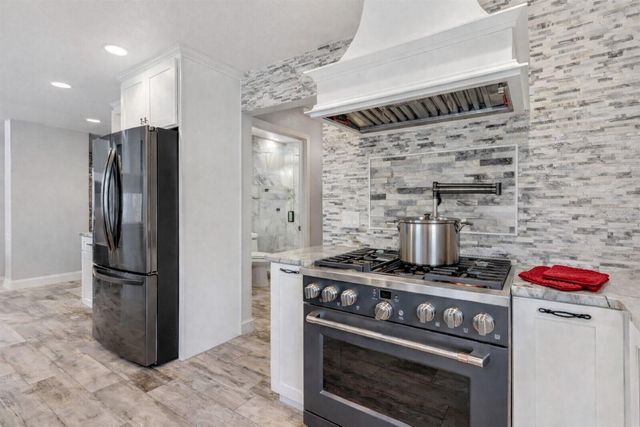 12545 S PUTNEY COURT, Leesburg, FL 34788