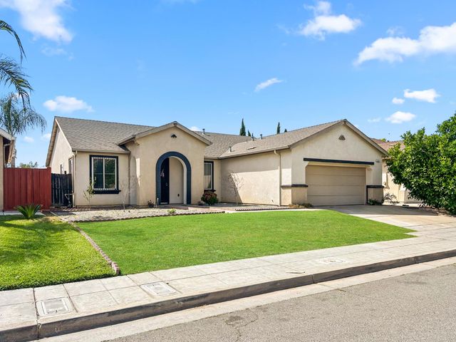 2312 S Bush Avenue, Fresno, CA 93727