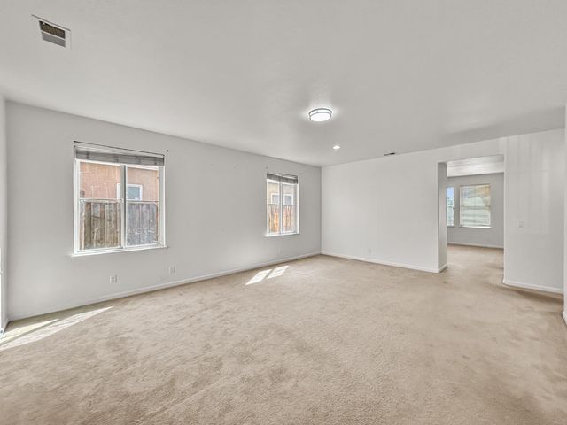 2312 S Bush Avenue, Fresno, CA 93727
