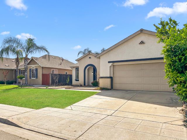 2312 S Bush Avenue, Fresno, CA 93727