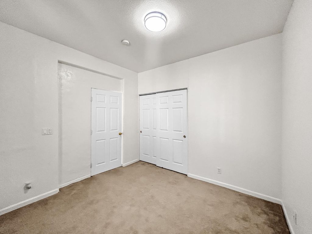 Image 14 of property listing at 2312 S Bush Avenue, Fresno, CA 93727