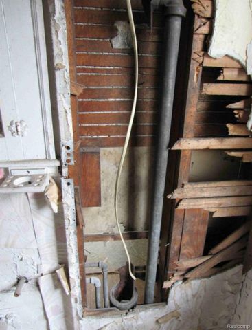 14069 Glenwood Street, Detroit, MI 48205