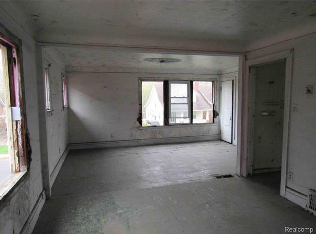 14069 Glenwood Street, Detroit, MI 48205