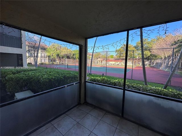 253 S Cypress Rd 214, Pompano Beach, FL 33060