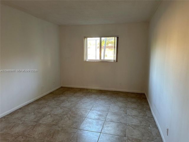 253 S Cypress Rd 214, Pompano Beach, FL 33060