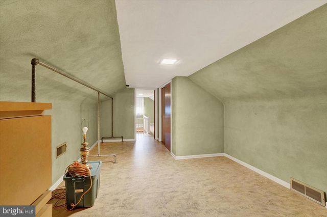 454 HIGHLAND RD, Red Lion, PA 17356