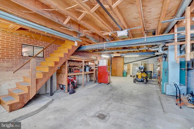 454 HIGHLAND RD, Red Lion, PA 17356