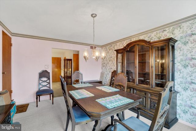 454 HIGHLAND RD, Red Lion, PA 17356