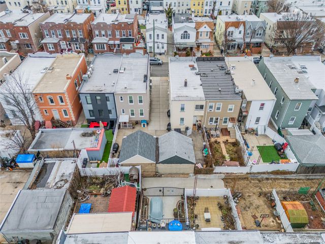 7824 68th Road, Middle Village, NY 11379