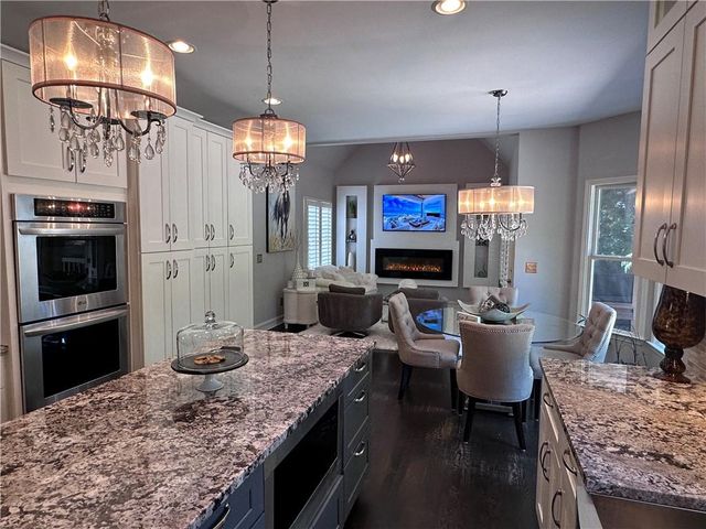 370 Oxford Meadow Run, Alpharetta, GA 30004