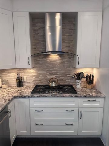 370 Oxford Meadow Run, Alpharetta, GA 30004