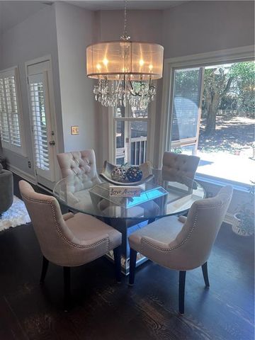370 Oxford Meadow Run, Alpharetta, GA 30004