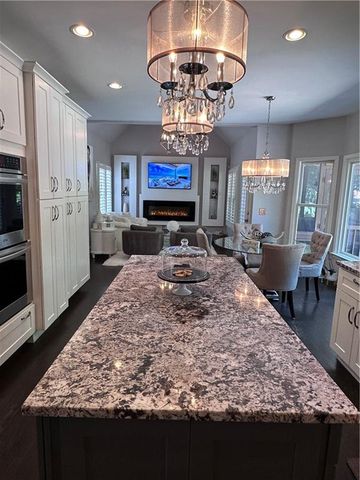 370 Oxford Meadow Run, Alpharetta, GA 30004