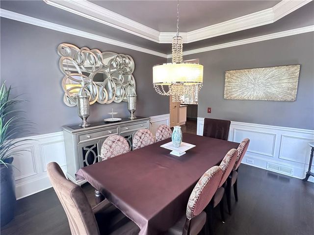 370 Oxford Meadow Run, Alpharetta, GA 30004