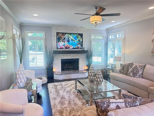 370 Oxford Meadow Run, Alpharetta, GA 30004