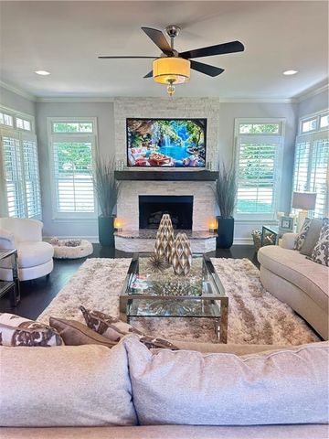 370 Oxford Meadow Run, Alpharetta, GA 30004