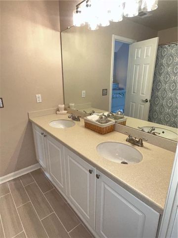 370 Oxford Meadow Run, Alpharetta, GA 30004